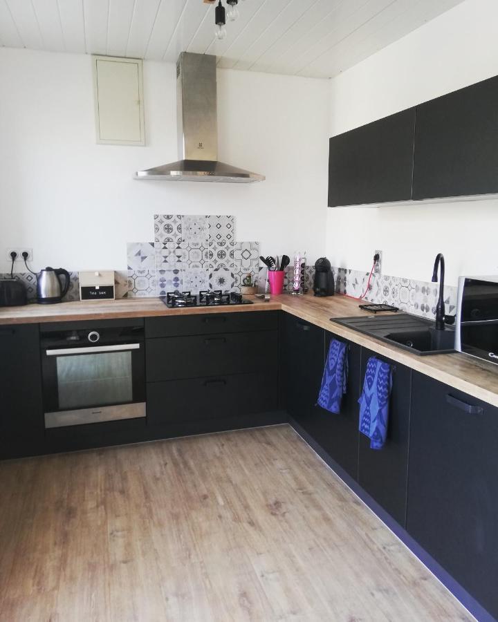 Gite De Kerliguit 3 Etoiles Pour 6 Personnes Au Coeur Du Cap-Sizun Mahalon Exterior foto